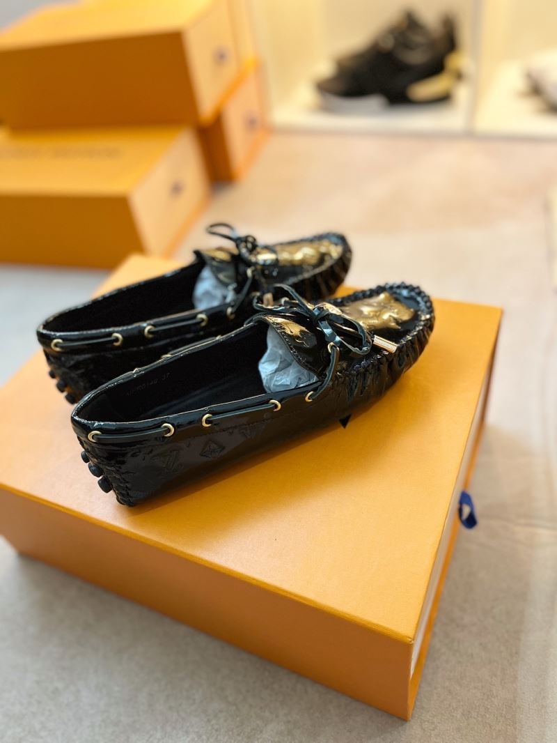 Louis Vuitton Low Shoes